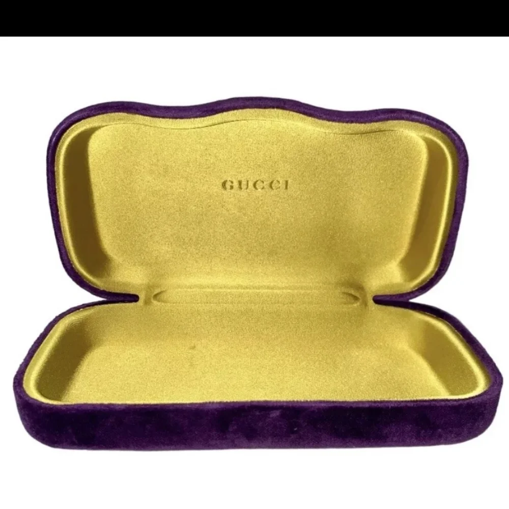 3 PCS AUTHENTIC GUCCI SUN GLASSES CASE DUTS BAG ANY CLOT CLENER